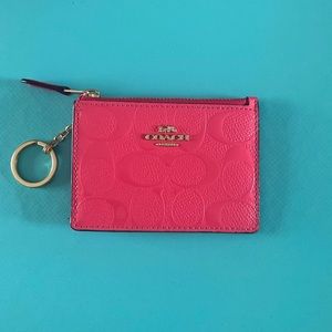 Coach Hot Pink Patent Leather Cardholder 💓
